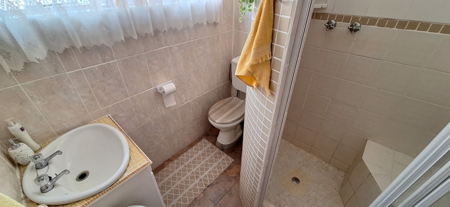 3 Bedroom Property for Sale in Albertinia Western Cape
